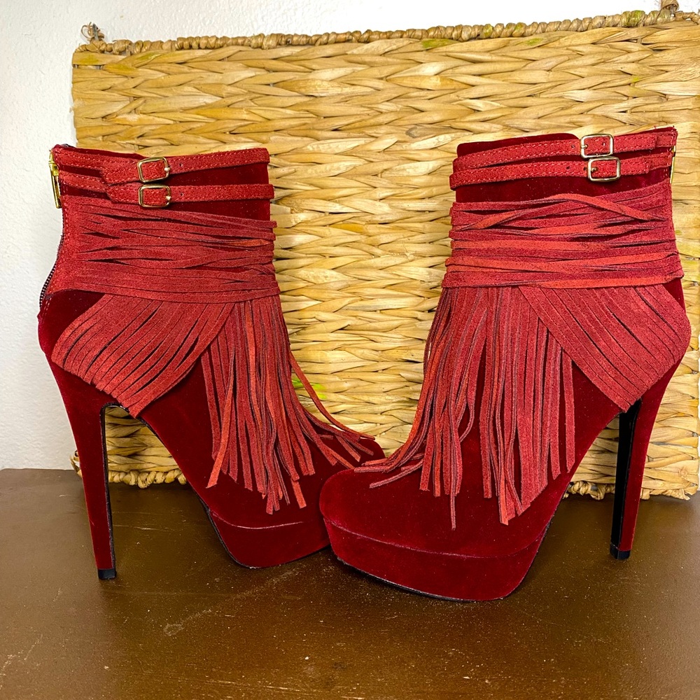 Colin Stuart / Genuine Red Velvet Suede / 7.5 / 6in / Stiletto Zippered Bootie